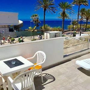 https://beachfront-studio-las-americas.in-canary-islands.com